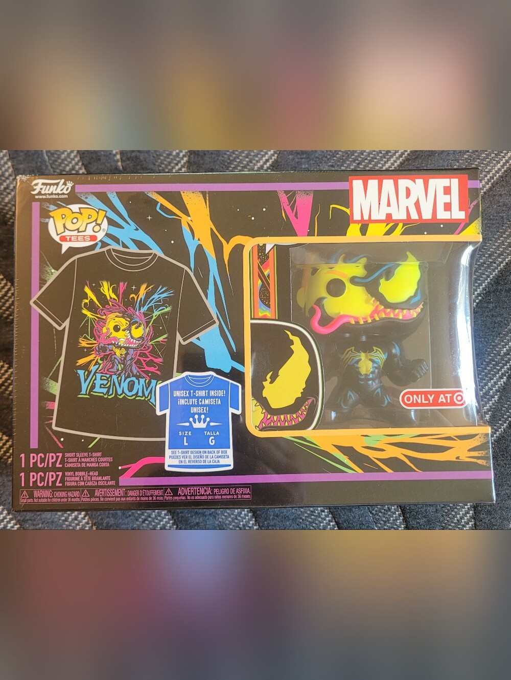 Funko Pop & Tee Venom Eddie Brock Blacklight Sealed Figure/Lg Tee Black Neon New